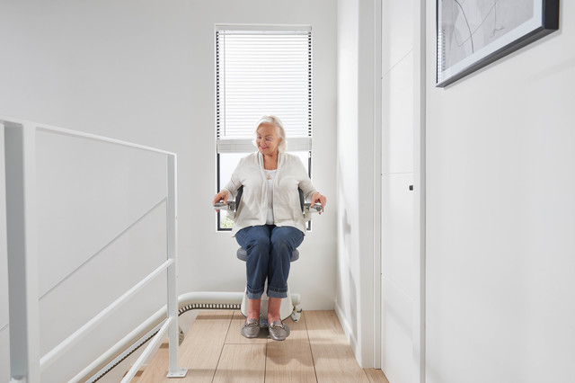 Chaise monte-escalier pour escalier courbe