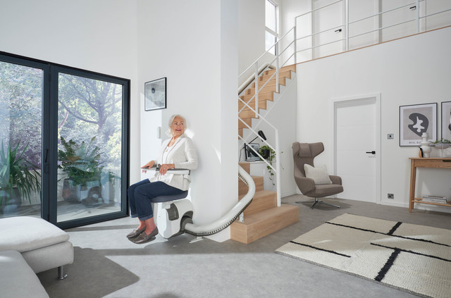 Chaise monte-escalier pour escalier courbe